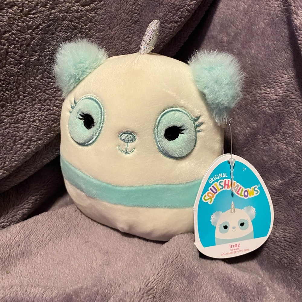 Squishmallow panda